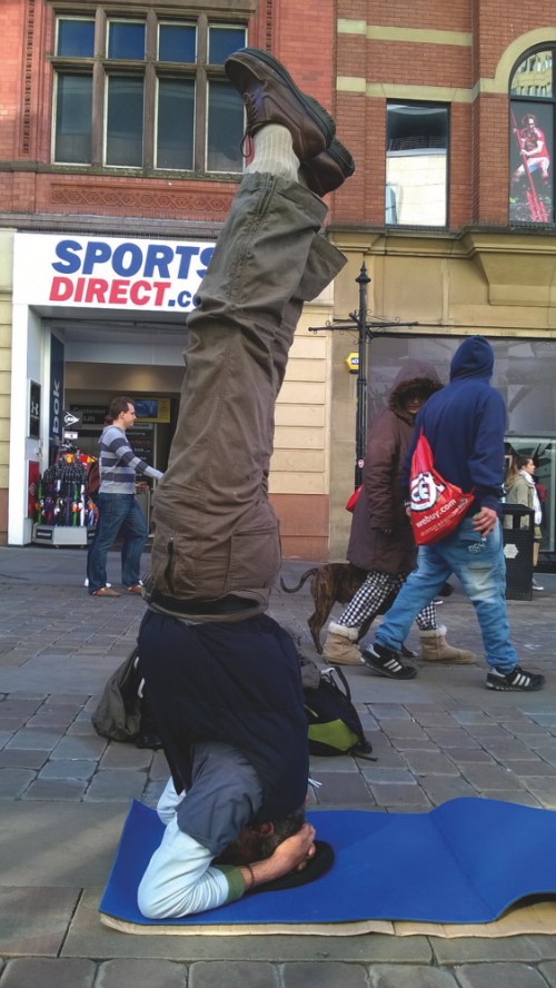 Stefan Nan headstand