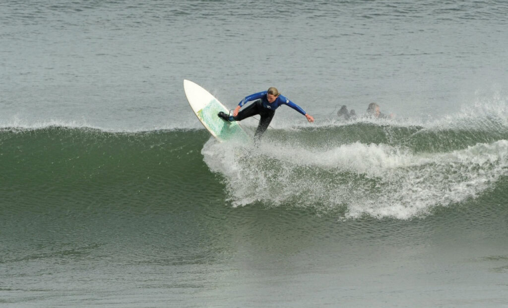 head surf coach, Scarborough Surf School